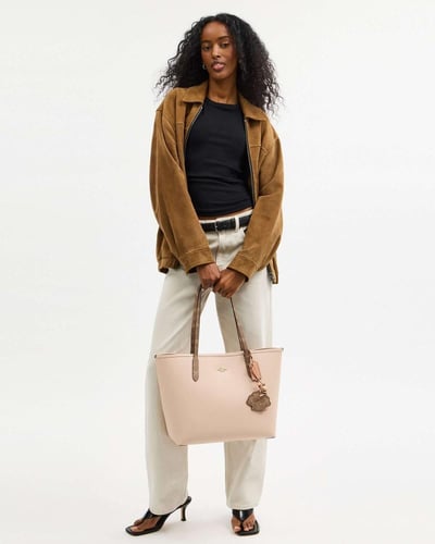 Tote bag coach