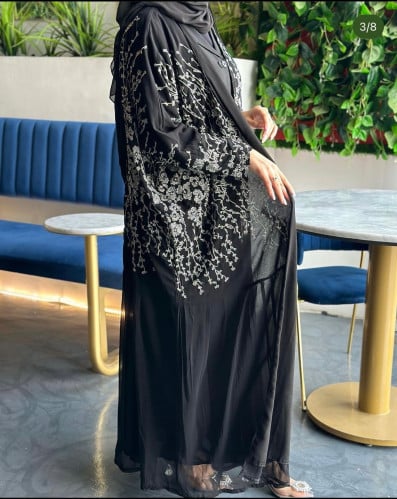 عبايه شيفون مبطنه