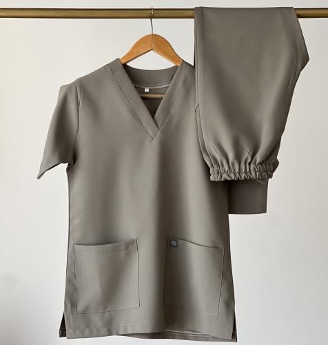 طقم سكرب طبي