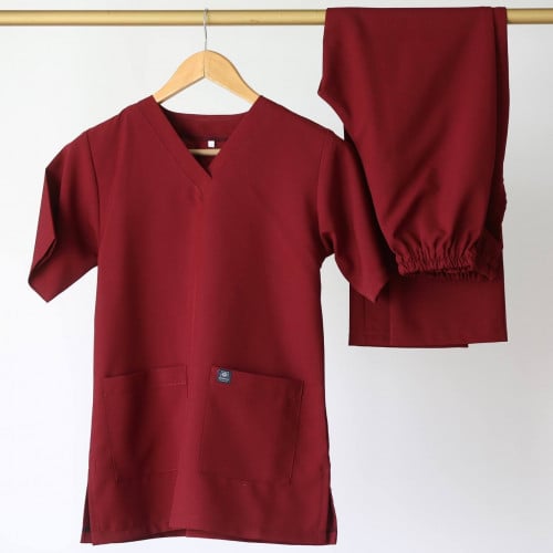 طقم سكرب عنابي | with our own logo