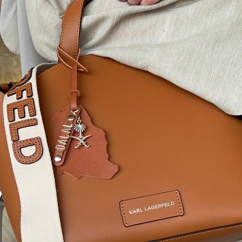 تعليقة الخريطة بالاسم