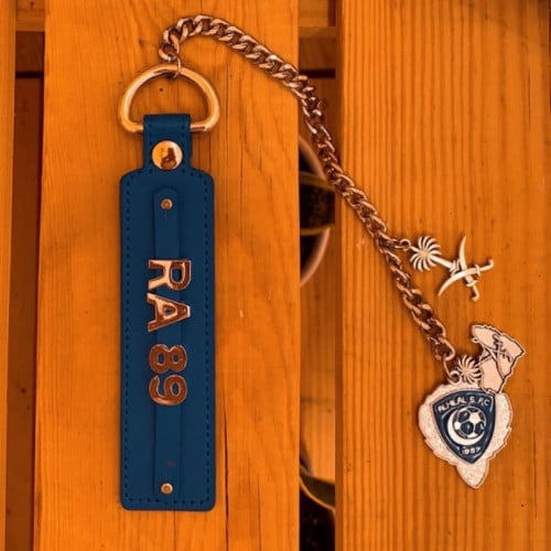 تعليقة سيارة الهلال