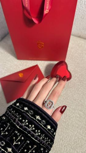 خاتم بحرف (ي)