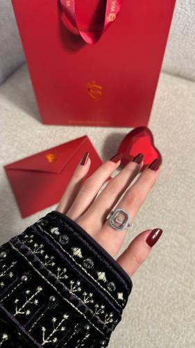 خاتم بحرف (ث)