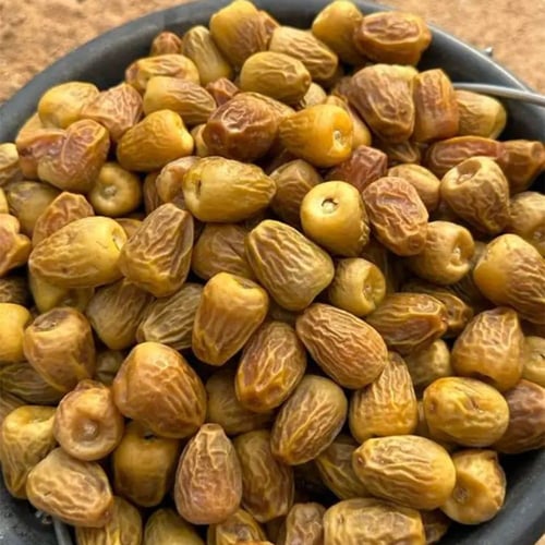 مفتل عرض ( 3 ) كراتين تمر سكري مفتل ملكي 3كليو لكل...