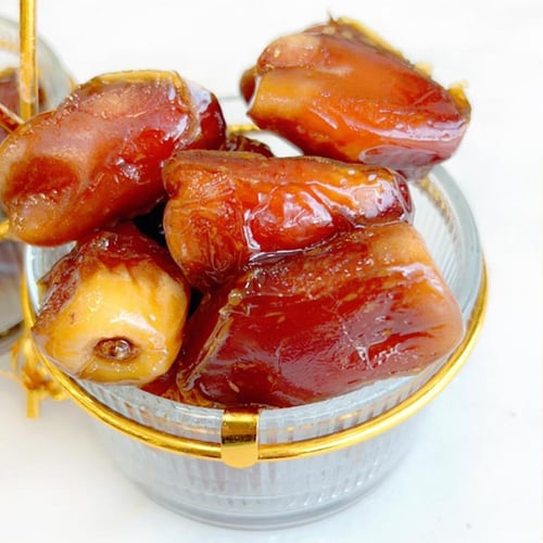 تمر صقعي القصيم ملكي كرتون وزن ٣ كيلو ١٢ كيس