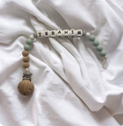 تعليقة مصاصة للطفل ( ولد )