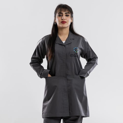 طقم كلية التقنية للبنات