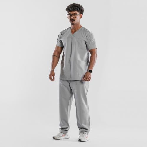 سكراب طبي رجالي - لون رصاصي فاتح