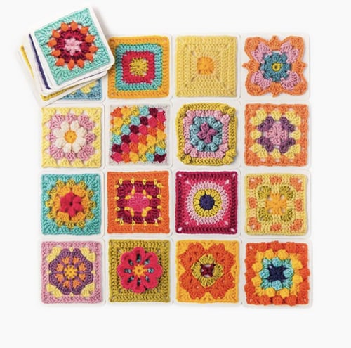 كروت نماذج الكروشيه مربعات الجدة جراني سكوير - أكث...