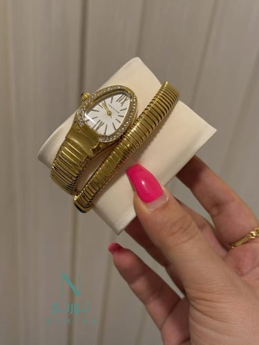 ساعة الثعبان بولغاري