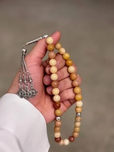 16-عقيق/ خليط الأصفر