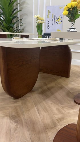 طاولات ضيافة سنديان