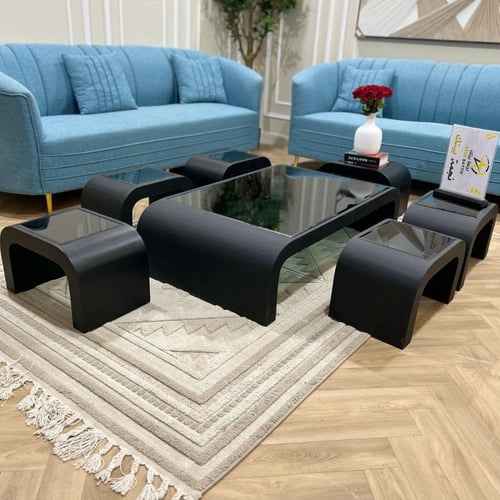 طاولات ضيافة