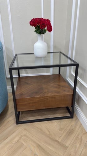 طاوله جانبية