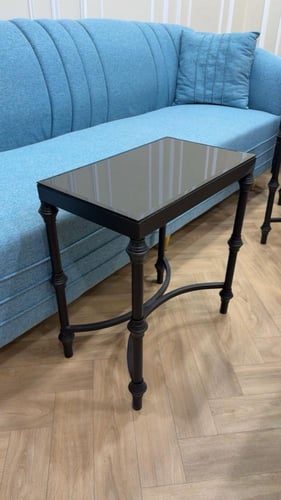 طاولة خدمة مفرد