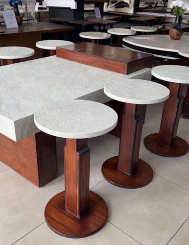 طقم طاولات ضيافة مكون من 7 قطع