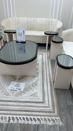 طاولات ضيافة