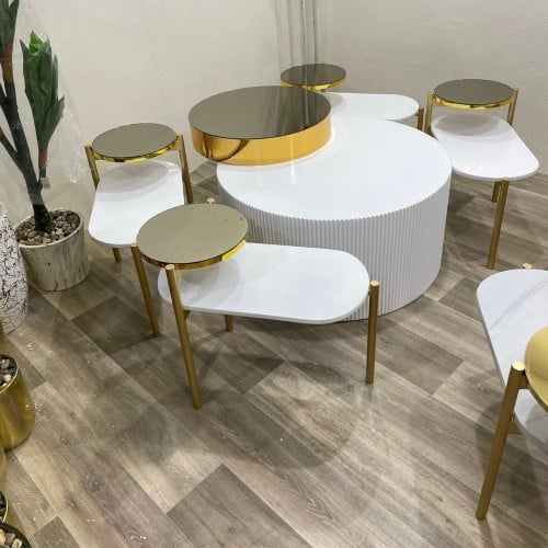 طاولات ضيافة