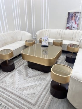 طقم طاولات ضيافة