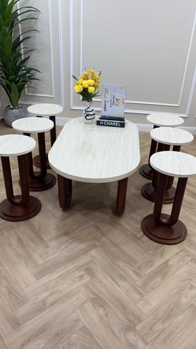 طاولات ضيافة