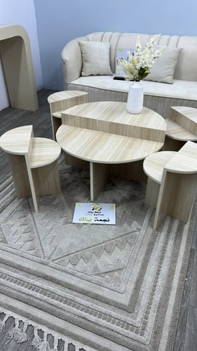 طاولات ضيافة