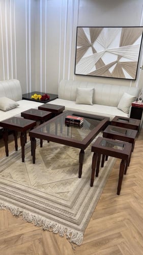 طقم طاولات خشبيه بلون بني