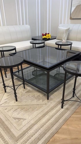 طقم طاولات حديد اسود
