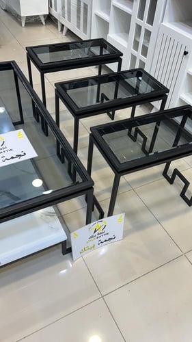 طقم طاولات ضيافة
