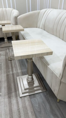 طاولات ضيافة