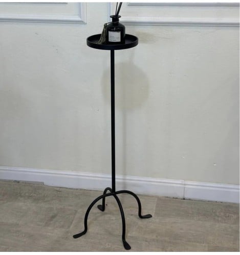 طاولة جانبية كبير