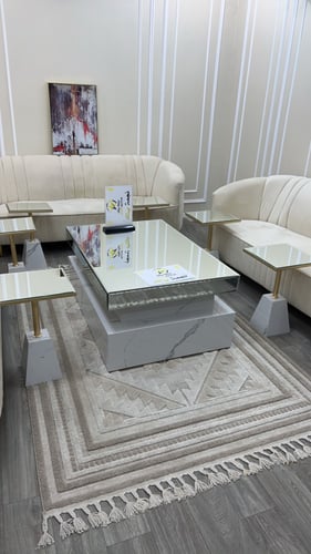 طاولات ضيافة