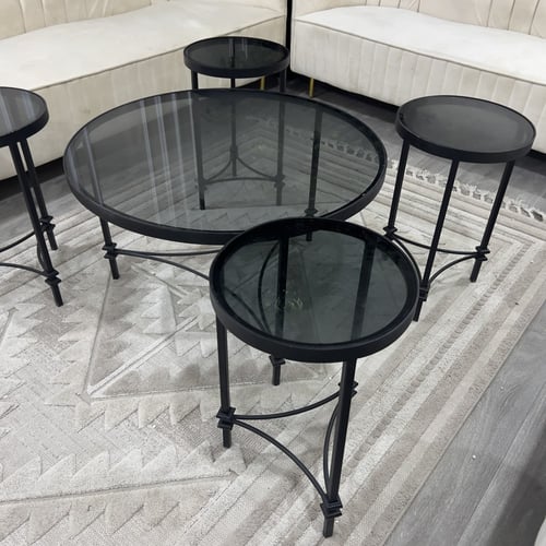 طاولات ضيافة