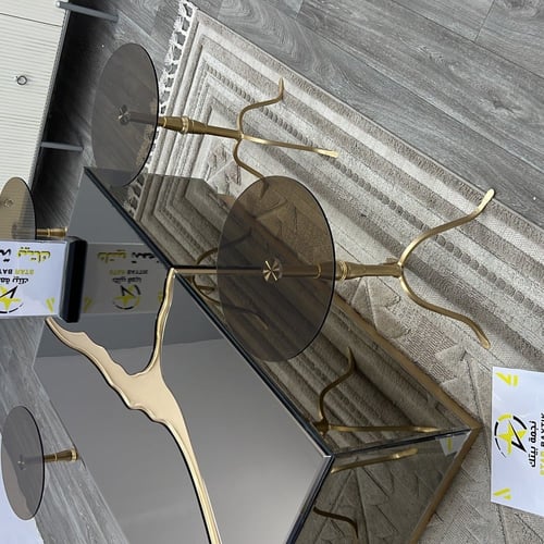 طاولات ضيافة