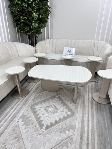 طاولات ضيافة