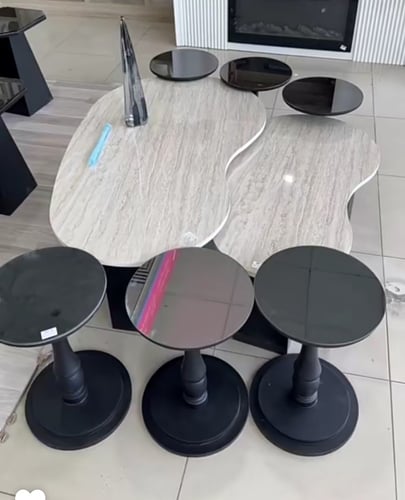 طاولات ضيافة