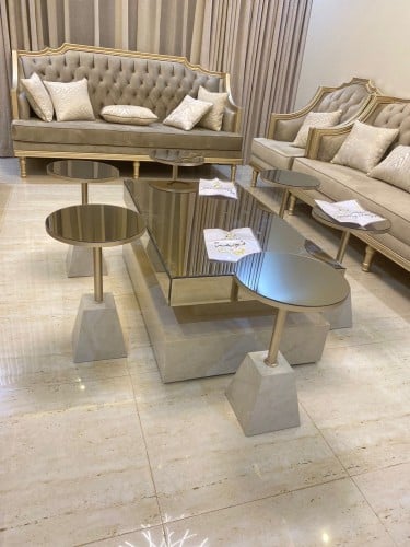 طاولات ضيافة