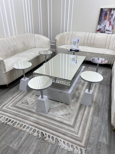 طقم طاولات كلاسيكي