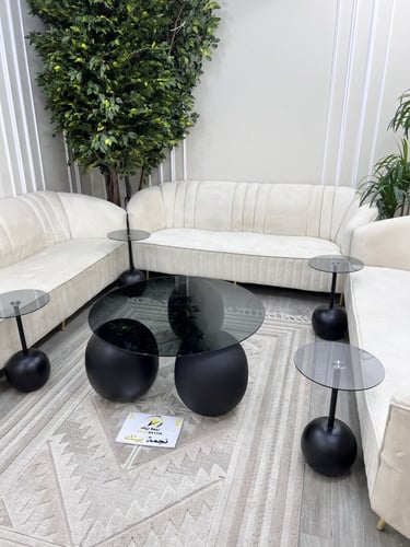 طاولات ضيافة