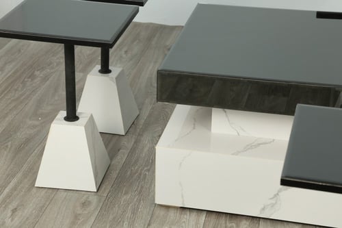 طاولات ضيافة