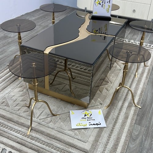 طاولات ضيافة