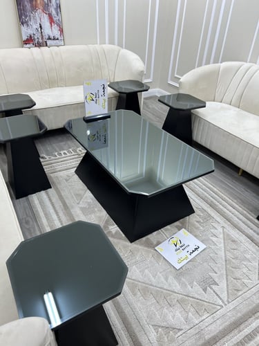 طاولات ضيافة