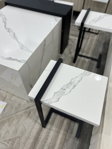 طاولات ضيافة