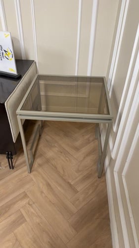 طاولة جانبية مكس