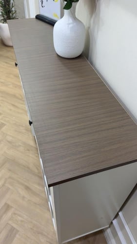 ركن قهوة أنيق وعملي