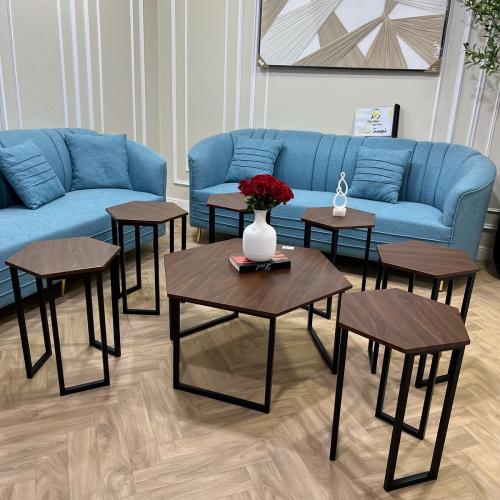 طقم طاولات ضيافة