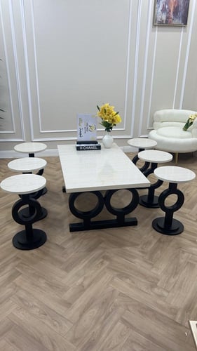 طاولات ضيافة