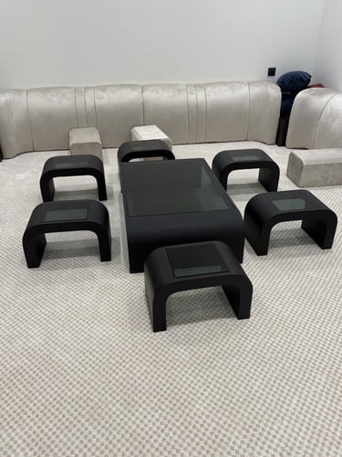 طاولات ضيافة