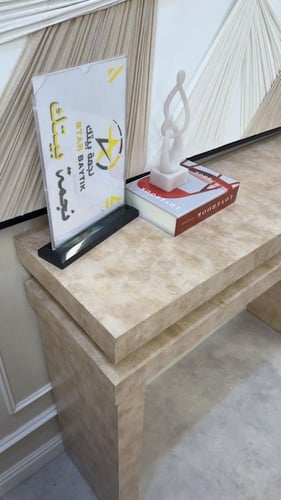 مدخل استقبال بديل الرخام