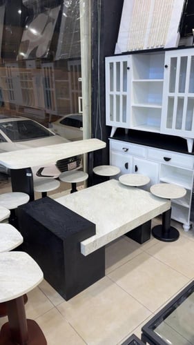 طقم طاولات سنديان خشبية